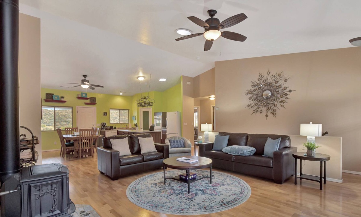 Prescott House | Lakeside Lookout *Newly Listed**Family Retreat**Near Watson Lake & Granite Dells