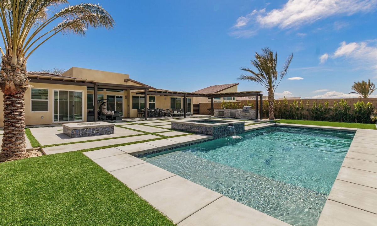 Desert Hot Springs House | Lavish Desert Hot Springs House