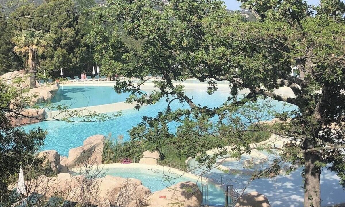 Les Restanques Apartment | Les Restanques du Golfe de Saint-Tropez, 1600m2 water park, wave pool