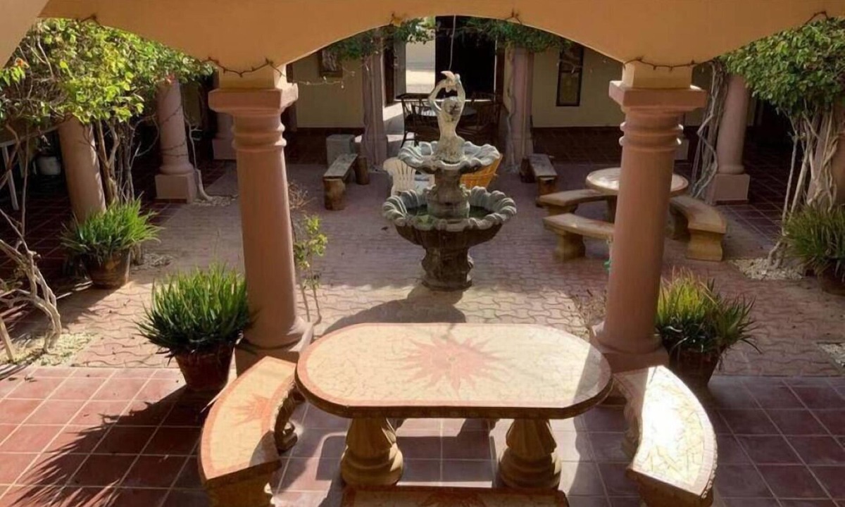 Las Conchas House | Los Alamos Hacienda in Las Conchas