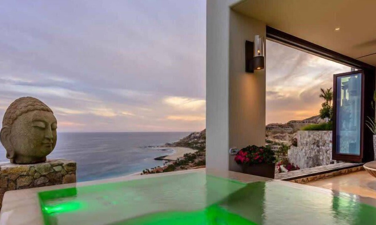 San Jose del Cabo Villa | Luxurious Six Bedroom Villa with views of Sea of Cortez