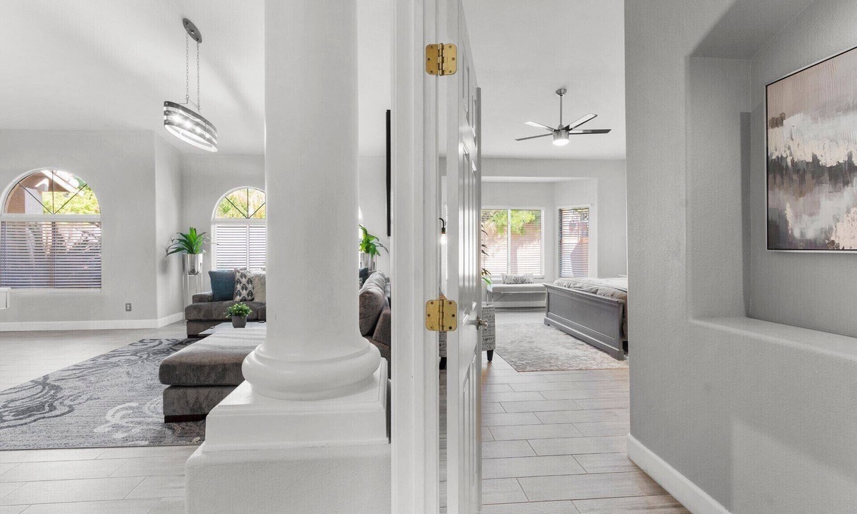 Desert Paradise Estates House | Luxurious Stunning Scottsdale Kierland Home (Heated Pool)