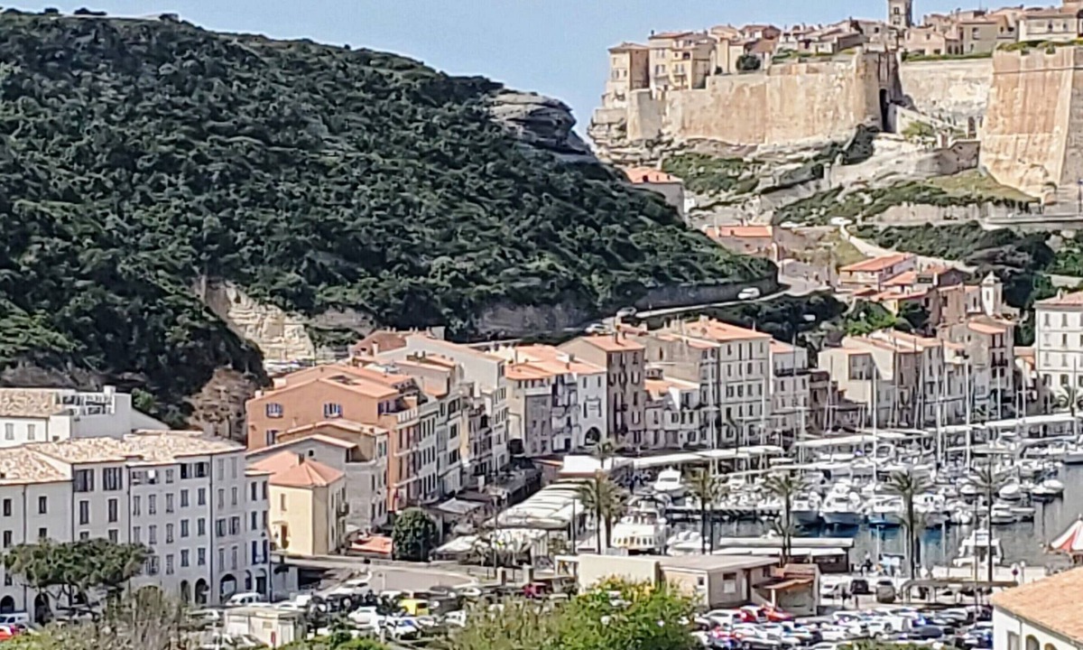 Bonifacio Apartment | Luxury apartment on the port with 2 terraces, 4 to 8 people