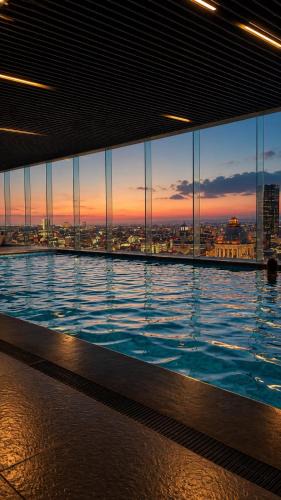 Cuauhtemoc Apartment | Luxury Apartment with Pool & Monument View
