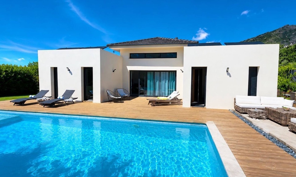 Barbaggio House | Luxury architect villa, car and boat 5km from St Florent