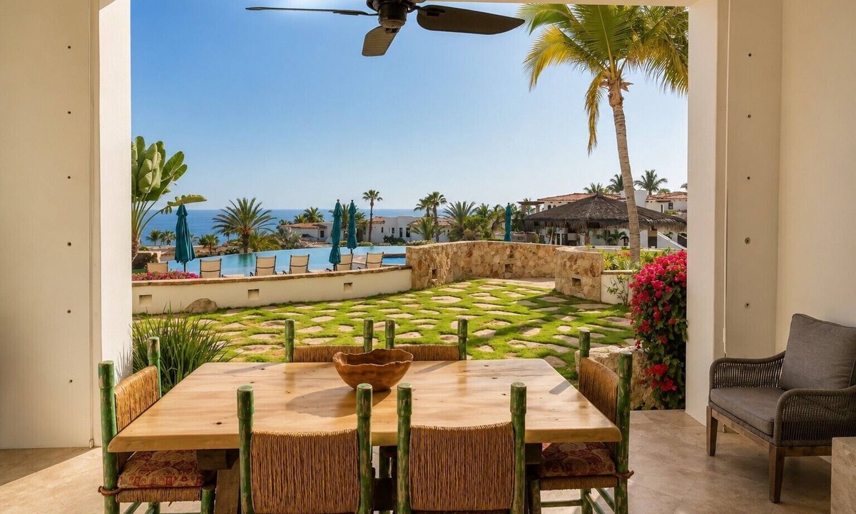Buzzards Apartment | Luxury Baja Retreat with Oceanview & Beach Access