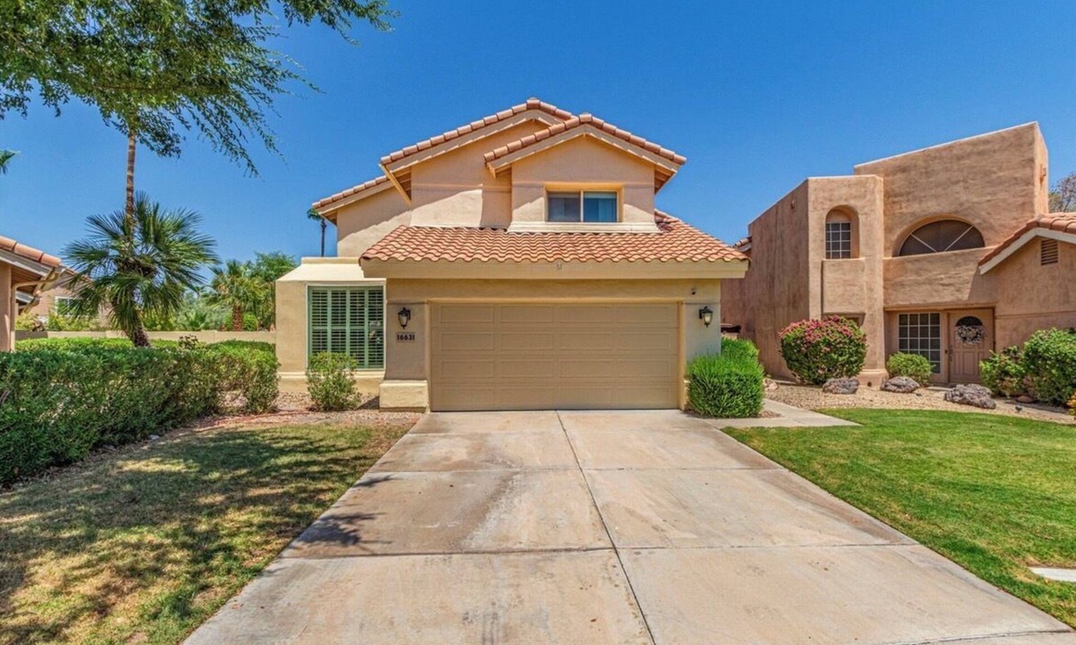 Lakewood House | Luxury Phoenix Oasis Private Pool Mountain Views Fast Wi-Fi