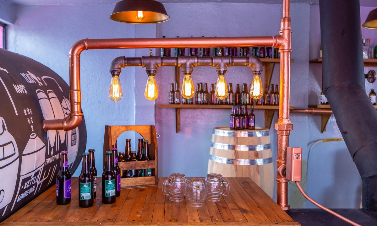 Cuauhtemoc Hotel | Mala Vecindad Beer Hotel