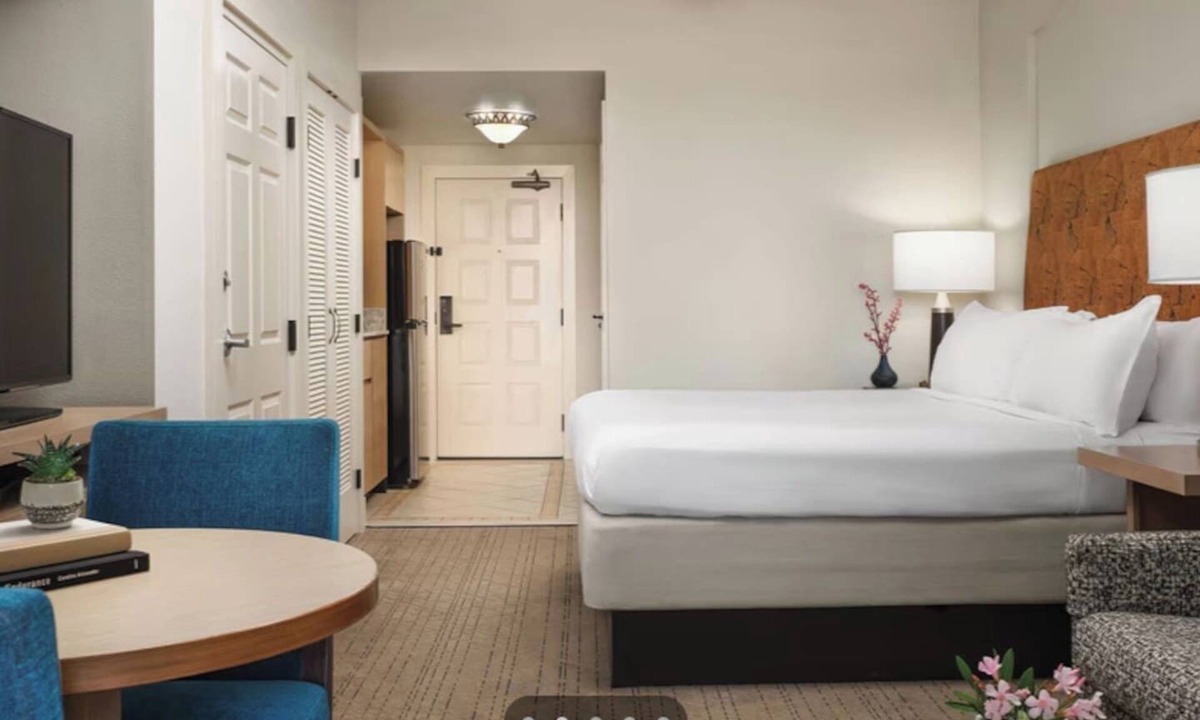 Desert Ridge Villa | Marriott Canyon Villas - 1 king, sleeps 4