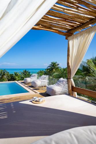 El Cuyo Hotel | Mero Mero Hotel
