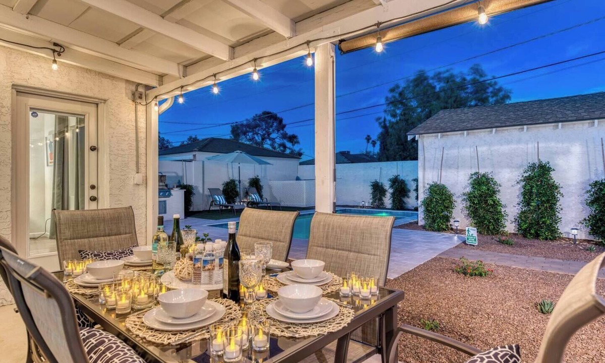 Truman Terrace House | Mid-Century Modern Charmer with FREE heated pool!