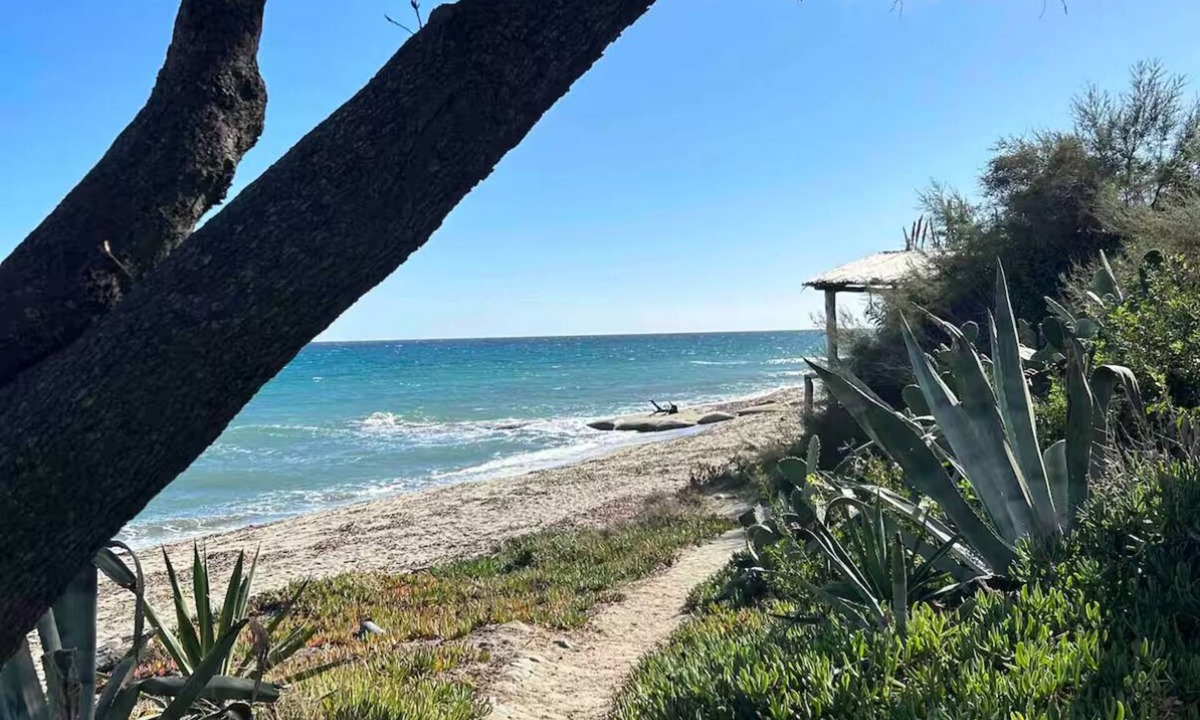 Prunete Cabin | Mini Villa between Sea and Mountain close to all amenities on the Costa Verde
