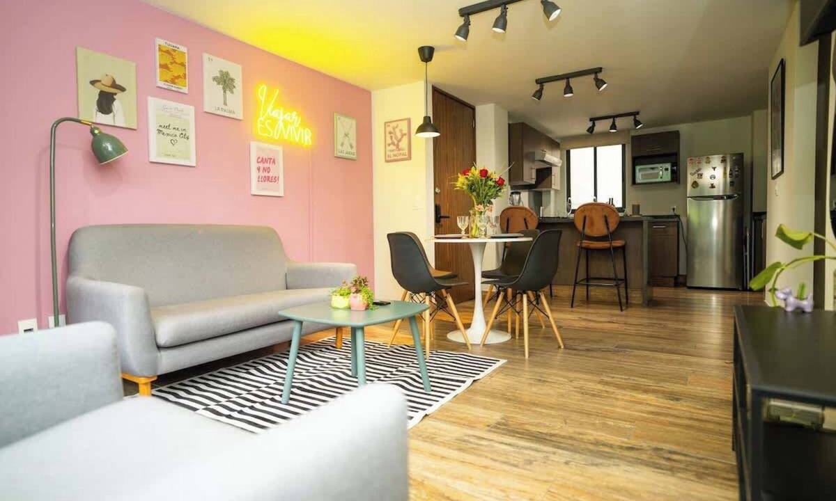 Ciudad de Los Deportes Apartment | Modern 2BR 2BA Apartment by Plaza de Toros