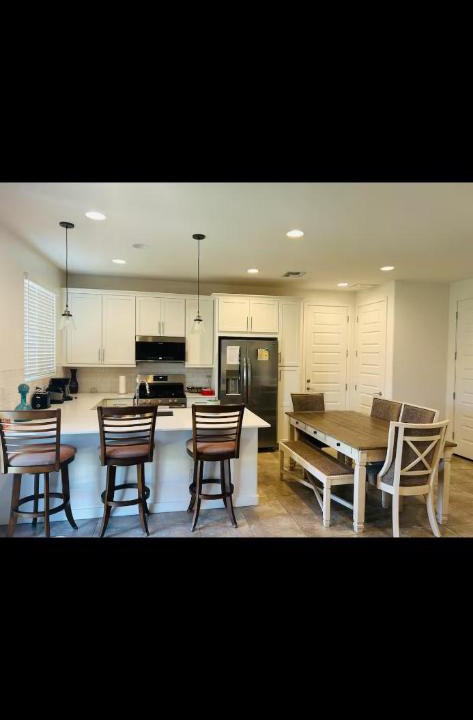 Waddell House | Modern Private Casita Close to Zoo-Casino-Stadium