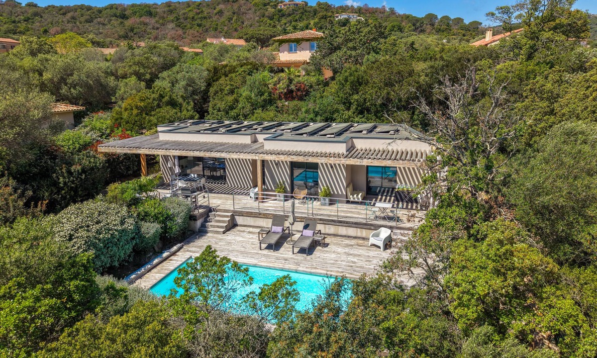 Santa Giulia Villa | Modern villa, private heated pool, 5 minutes from beautiful Corsican beaches!