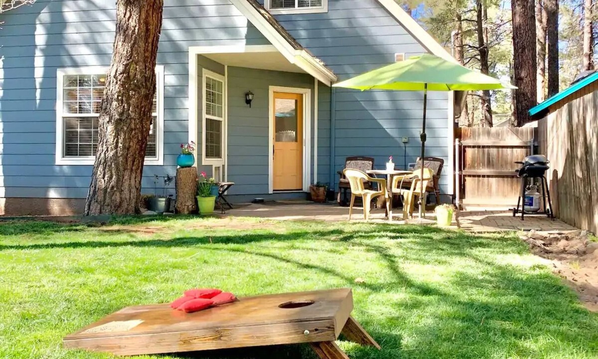 Mountainaire House | Mountain Escape - Pet-Friendly - Fenced Yard - Fast WiFi - Near Flagstaff
