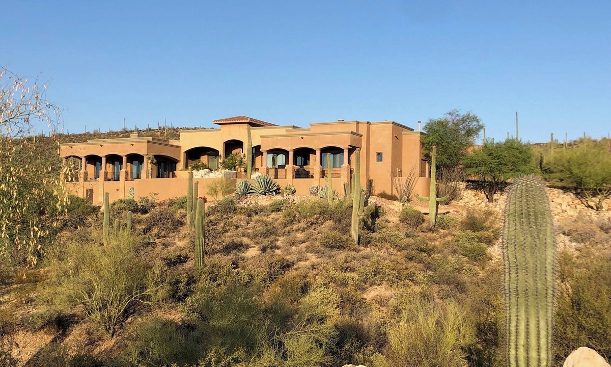 Starr Pass House | Mountainside Tucson home in the Estates at Starr Pass