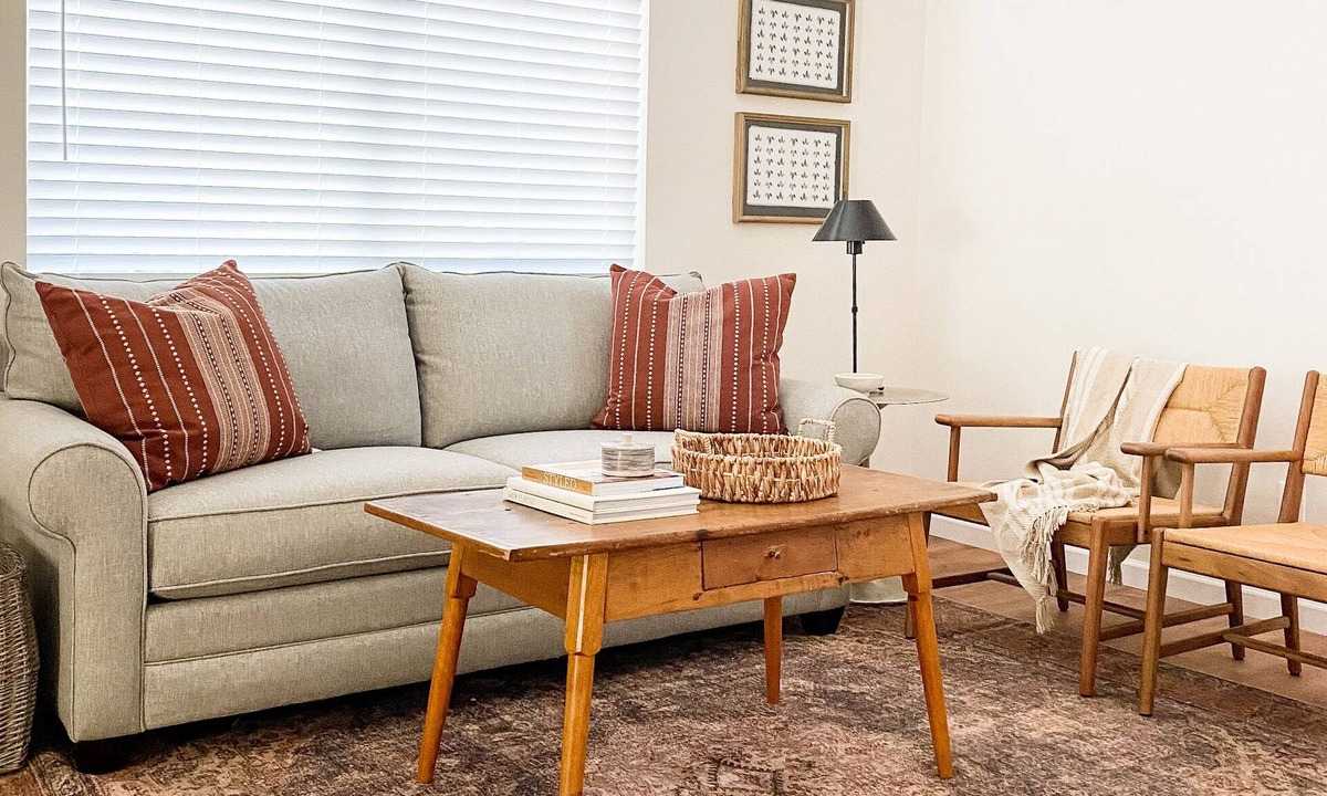 Prescott House | Near Downtown, Convenient to Restaurants, 2 Cruiser Bikes To Explore With!
