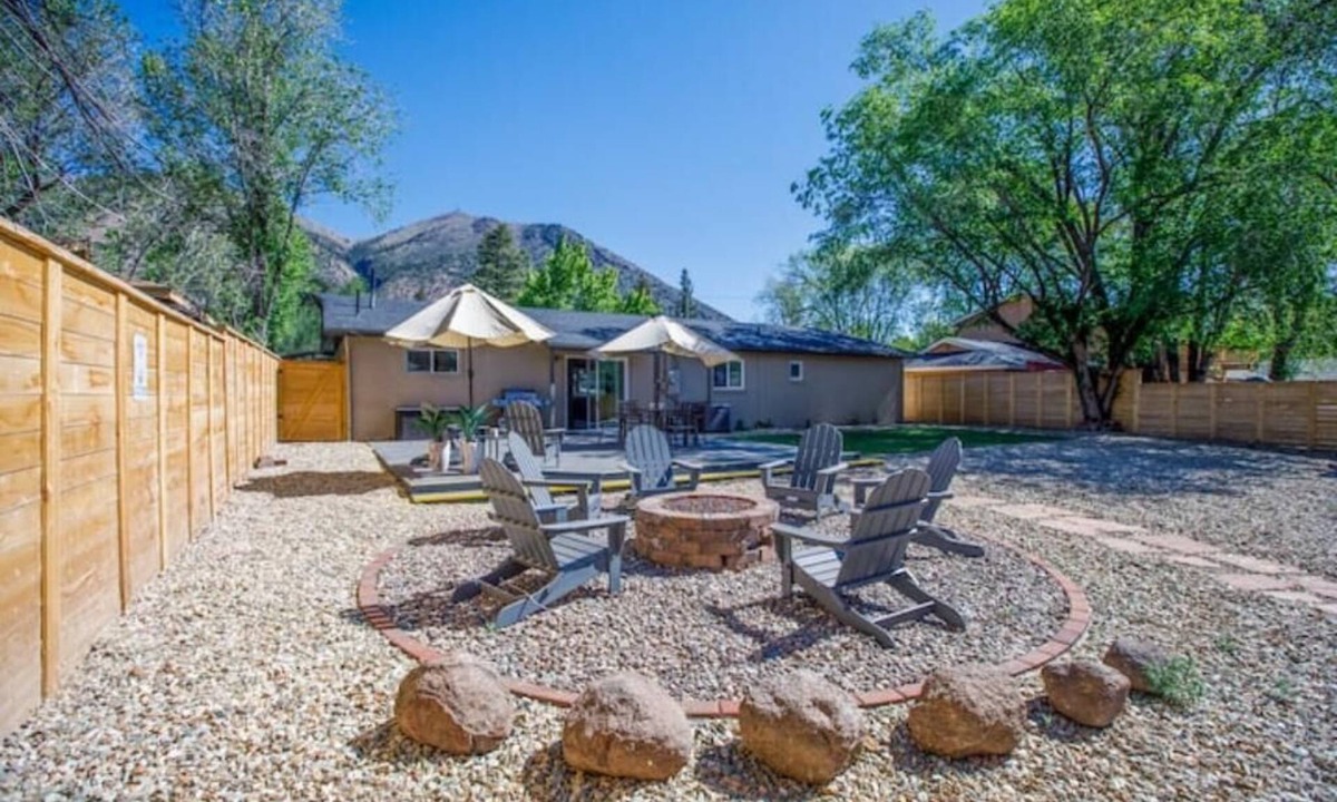 Flagstaff House | NEW, Stunning Flagstaff Home w/Deck and Firepit