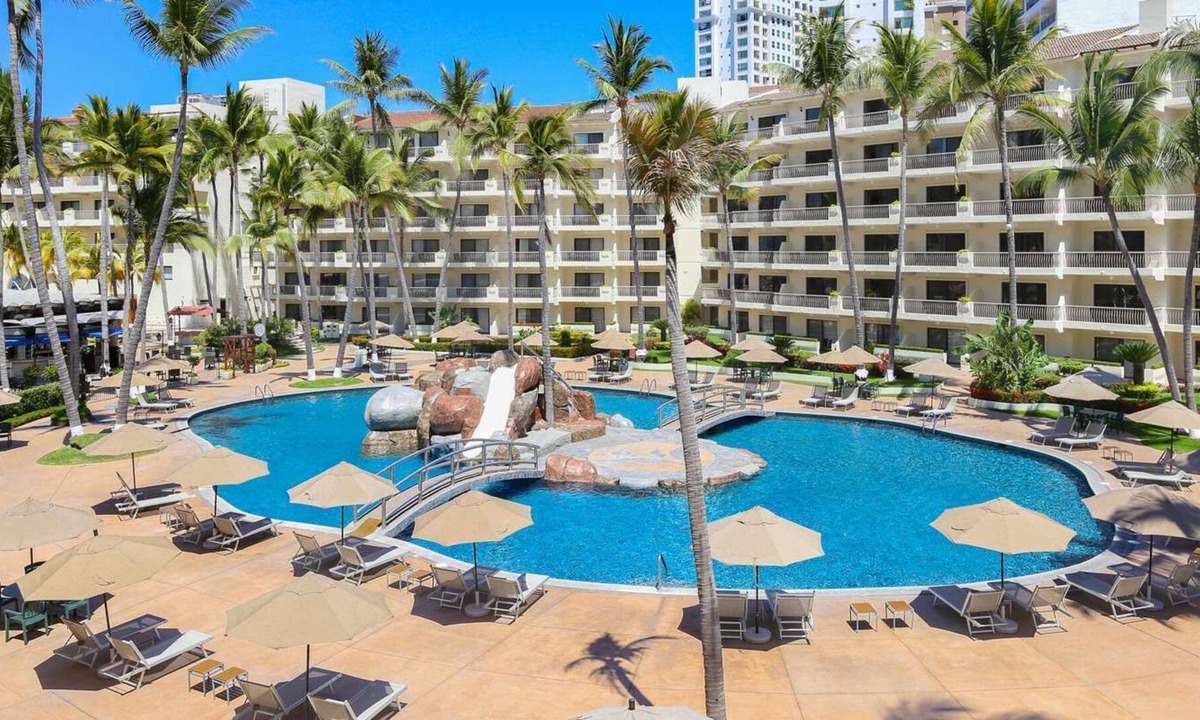 North Hotel Zone Villa | Ocean View Villa 2Bd/2Ba w/Kitchen, Located in Luxury Resort