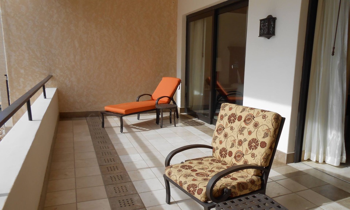 Marina Resort | Oceanfront One Bedroom Master Suite with kitchen Available April 12-19, 2025