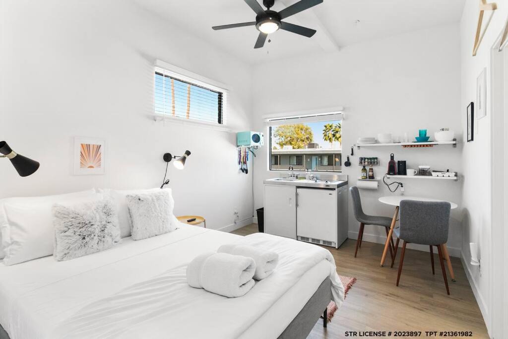 South Scottsdale Apartment | Oldtown Micro Studio Pool View