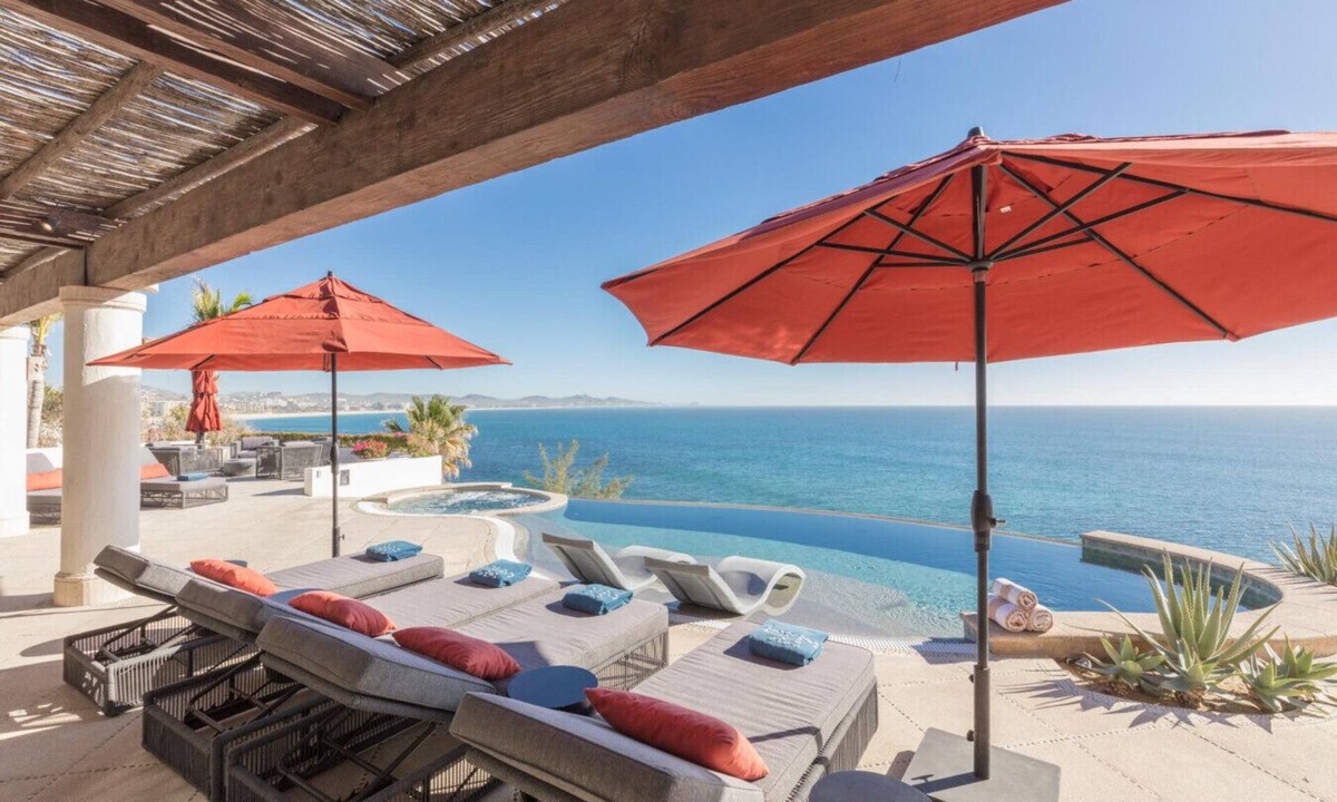 San Jose del Cabo Villa | Palmilla Las Olas Majestic Beachfront Villa