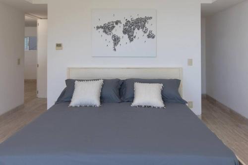 Romantic Zone Apartment | Panoramic Views, Private Pool, near Zona Romantica