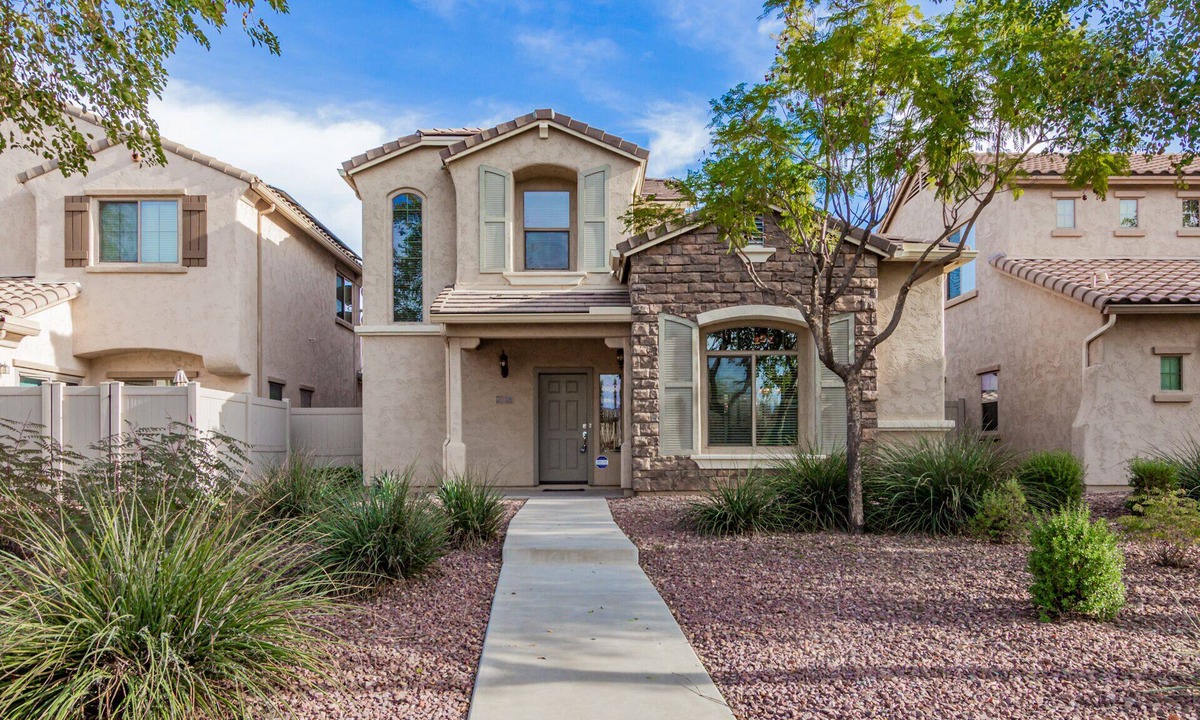 Paradise Valley Village House | Paradise In Phoenix Gated Community.