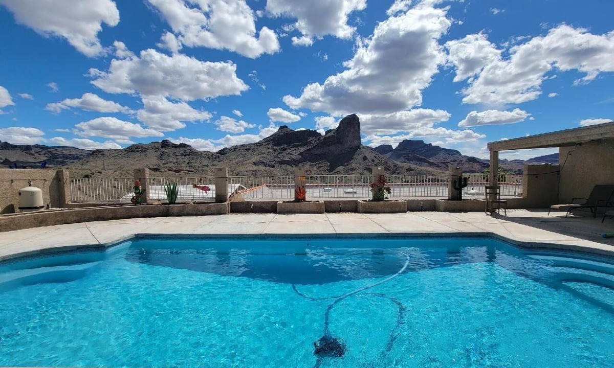 Parker Strip House | Parker Strip Pool House | Private Pool Game Room River Access