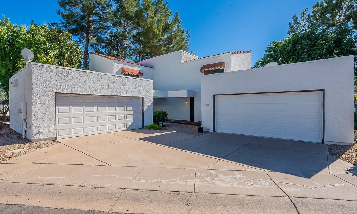 Paradise Valley Oasis House | Peaceful Paradise Valley Townhome