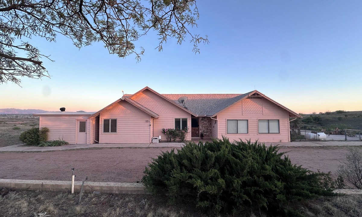 Sonoita House | Perfect space to connect with nature and take in spectacular views!