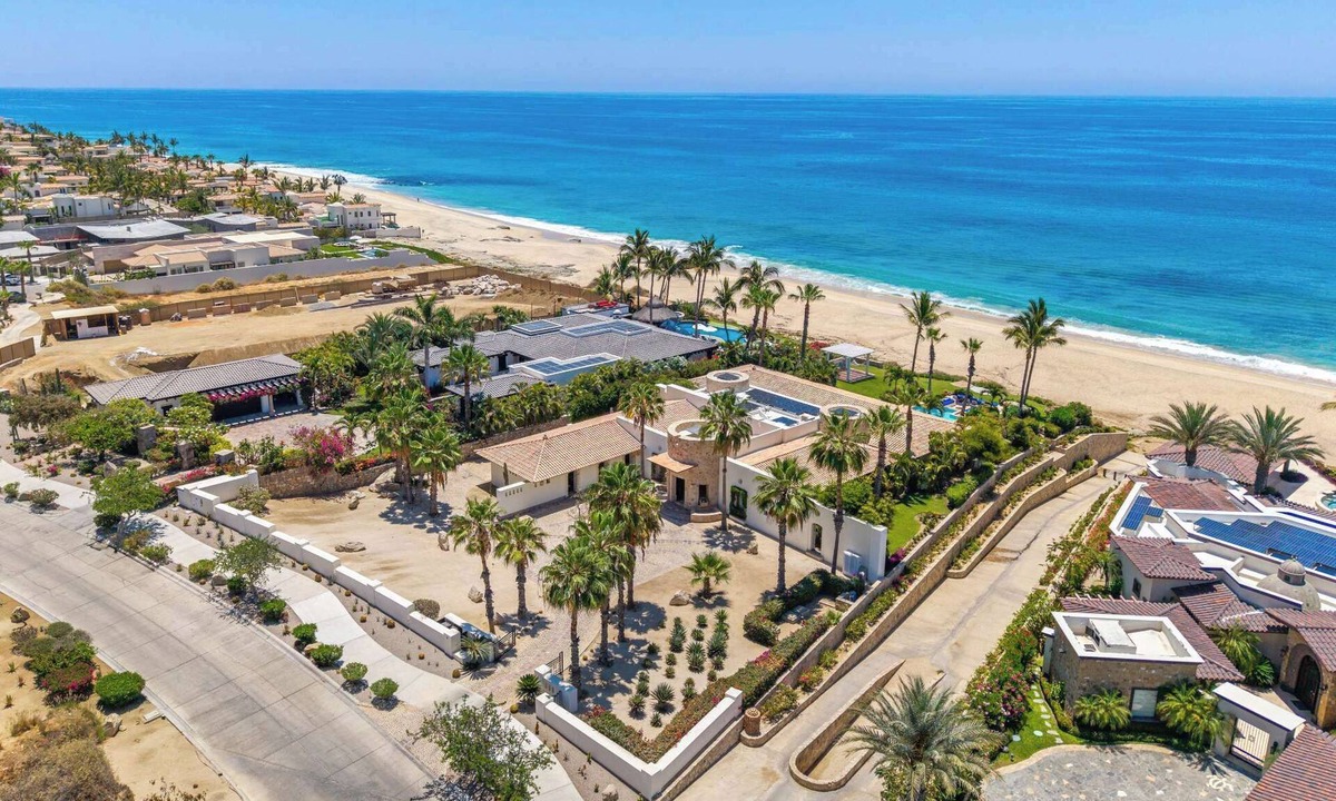 Buzzards Villa | Please Inquire Before Booking – Luxury Villa