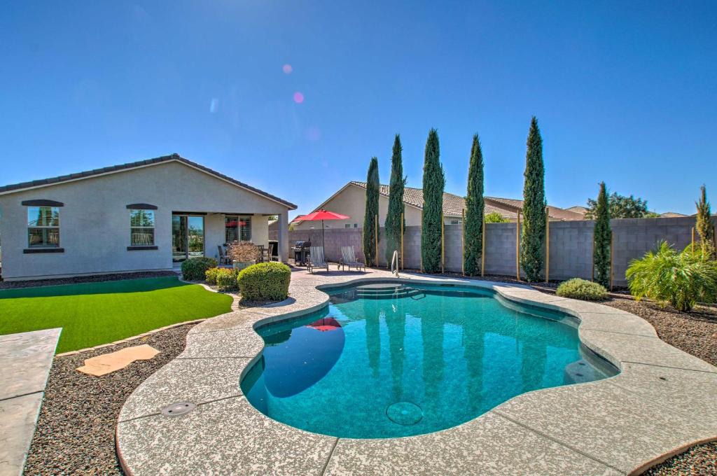 San Tan Valley House | Pool & Covered Patio: Family Gem in San Tan Valley