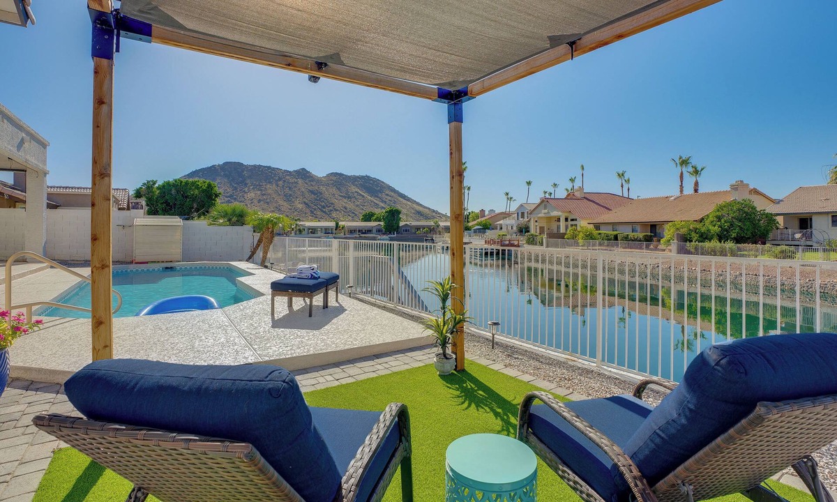 Arrowhead Lakes House | Pool + Lakefront: Upscale Glendale Getaway