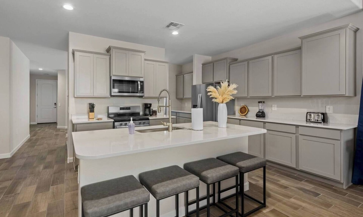 Maricopa House | Popular Maricopa Dream Home! Pets stay for free!