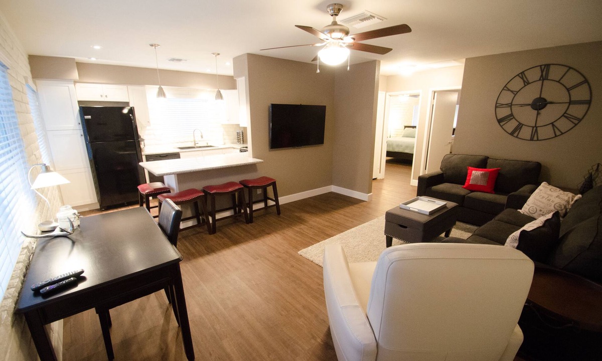 Prescott Condo | PRESCOTT GETAWAY, HISTORIC DOWNTOWN PRESCOTT