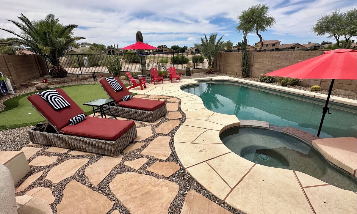 San Tan Valley House | Private Pool & Spa - Golf Course Views - 3BR Arizona Sunshine Getaway
