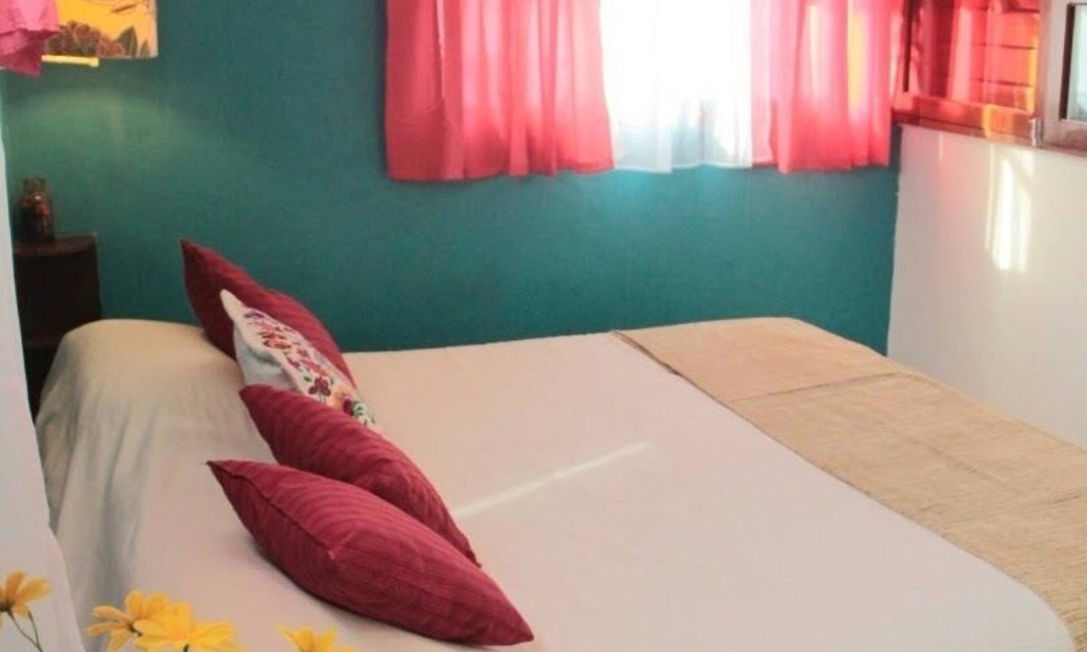 Centro - Supmza 001 Apartment | Private room for 4 people. A/C, TV, Wi-Fi, minibar, kitchen and living. Downtown | Isla Mujeres #3