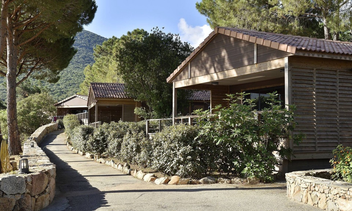 Belvedere-Campomoro Ski Chalet | Propriano Chalet near Sandy Beaches