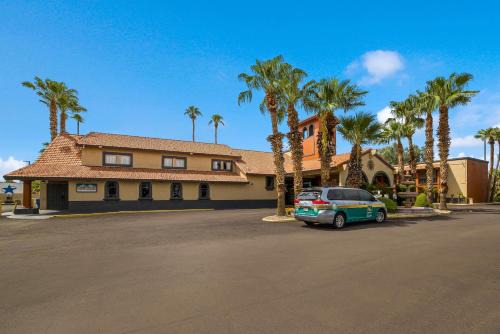 Goodyear Hotel | Quality Inn & Suites Goodyear - Phoenix West