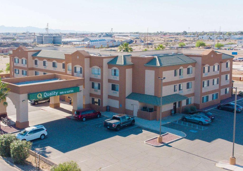Yuma Hotel | Quality Inn & Suites Yuma