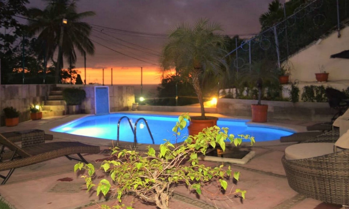 Colonia 5 de Diciembre Apartment | QUIET APARTMENT WITH FANTASTIC PARONAMIC SEE VIEW
