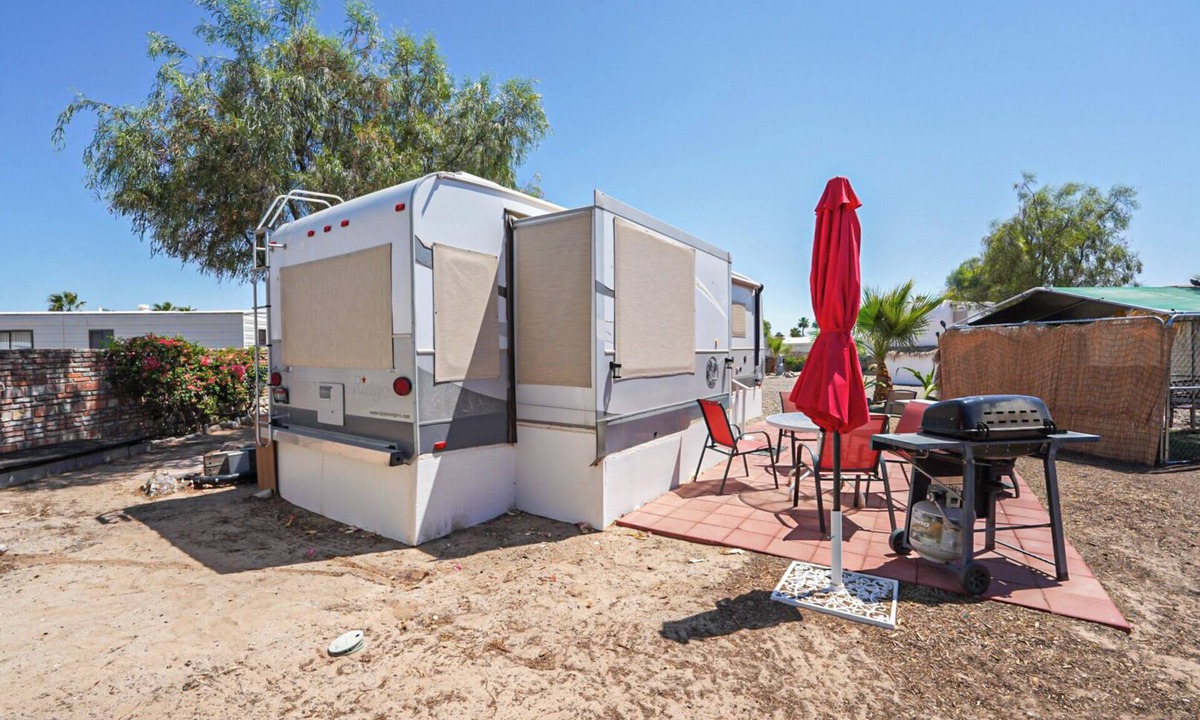 Foothills House | Quite Foothill Retreat