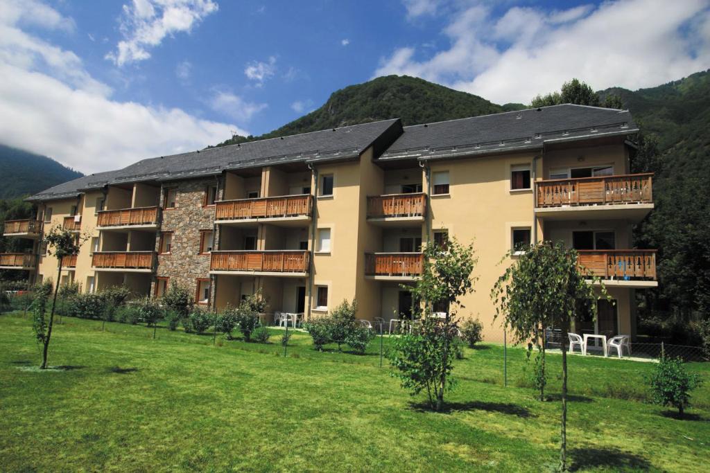 Bagneres-de-Luchon Resort | Résidence Lagrange Vacances Les Pics d'Aran