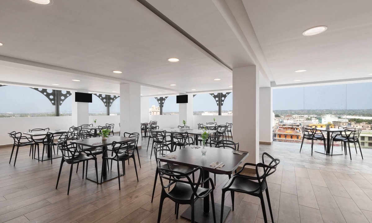 Tampico Hotel | Ramada by Wyndham Tampico Centro