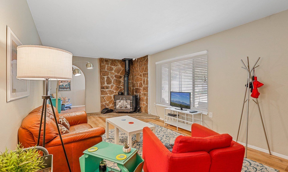 Flagstaff House | Relaxing Retreat with Mount Elden Views