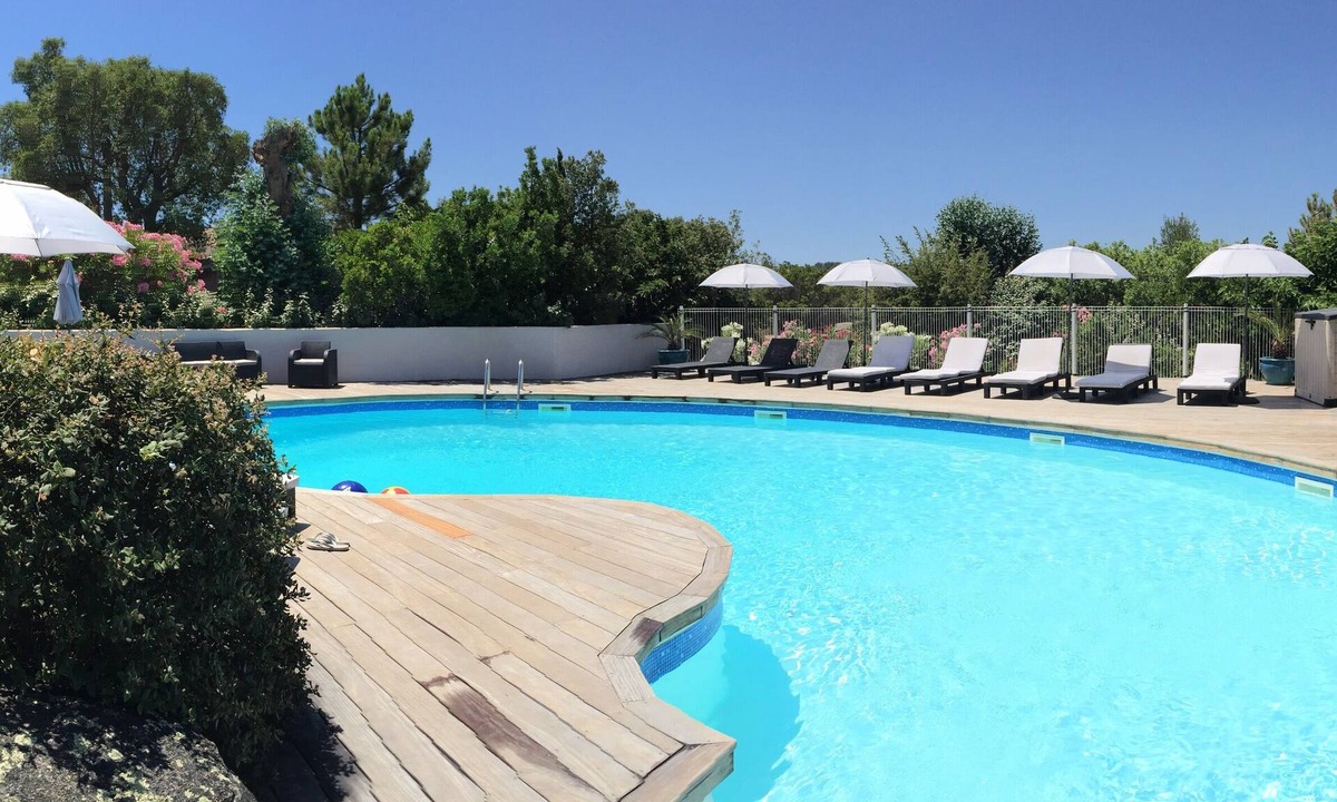 Santa Giulia Villa | residence stella d oro n. 7, f3 a santa giulia