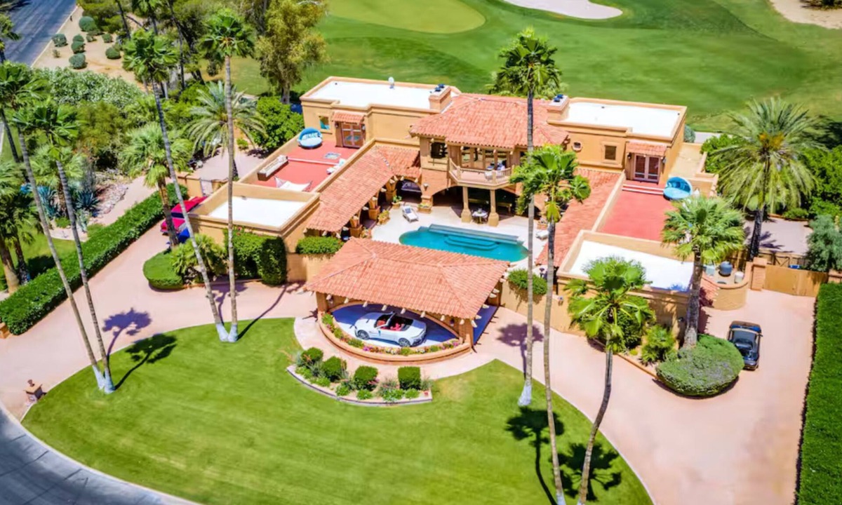 Camelback C C Estates House | Ritz-Carlton Golf Villa | Sleeps 16+ | 5 Bedroooms/5 Baths