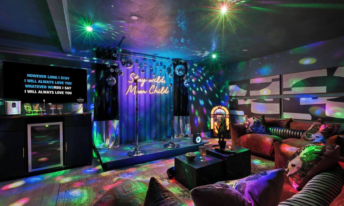 Yucca Valley House | Rockaway Mesa Dome Views Pool Karaoke Sauna